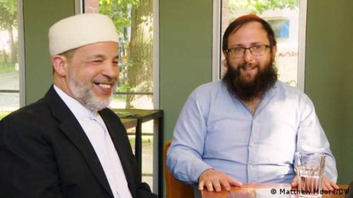 News video: Berlin: Ein Rabbiner und ein Imam als Friedensstifter