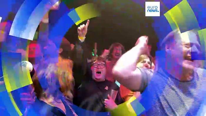 Video: Prognose: Kopf-an-Kopf-Rennen in den Niederlanden