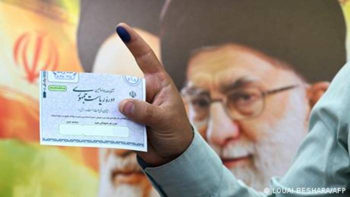 Video: Iraner wählen Präsidenten - ohne Hoffnung auf Veränderung