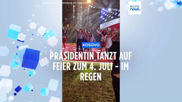 Video: Kosovarische Präsidentin tanzt im Regen zur Feier des amerikanischen Unabhängigkeitstags in Pristina