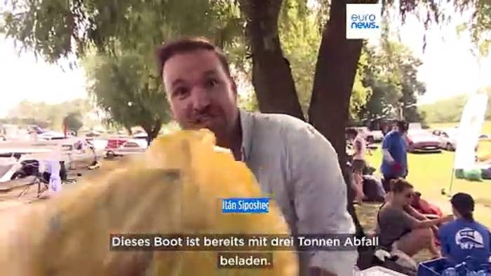 Video: Vom Müll befreit: PET-Piraten säubern Theiß-See in Ungarn