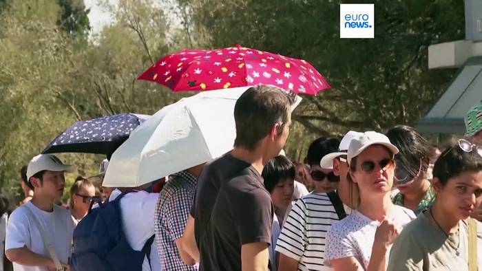 Video: Hitzewelle in Südeuropa: Wassertemperaturen steigen auf knapp 30 Grad