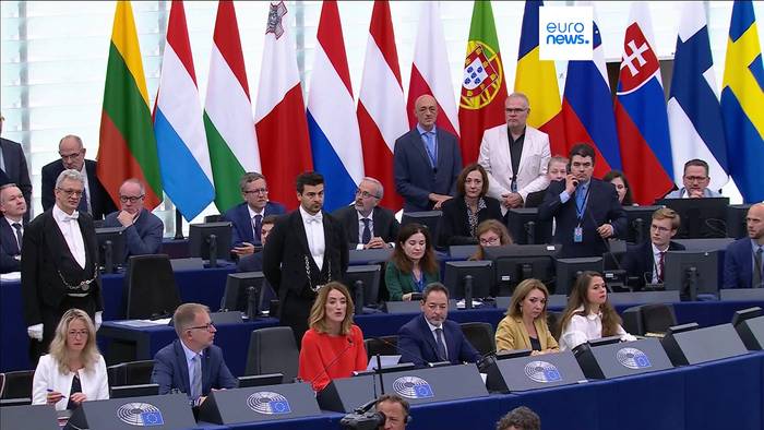 Video: Ursula von der Leyen mit deutlicher Mehrheit im Amt als EU-Kommissionpräsidenten bestätigt