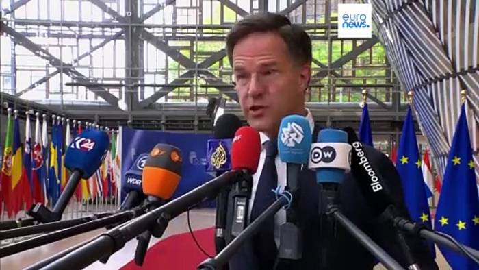 Video: Italienische Regierung beschwert sich bei der NATO über die Ernennung eines spanischen Diplomaten
