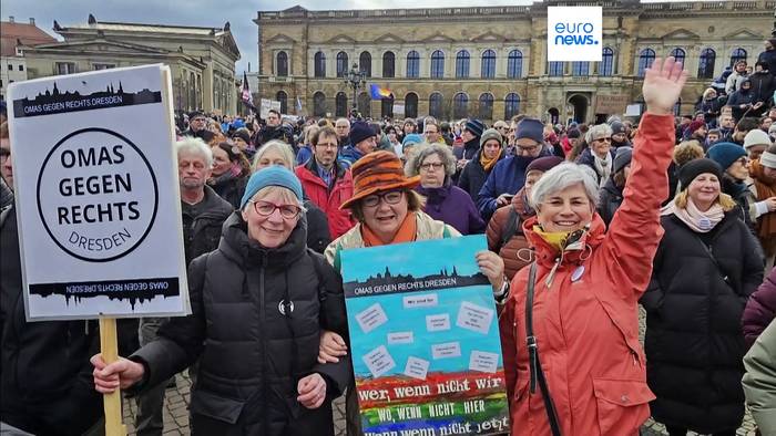 Video: Omas gegen Rechts machen vor den Wahlen in Thüringen und Sachsen mobil