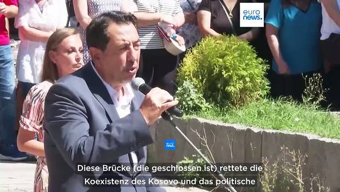 Video: Kosovo: Ethnische Serben gegen die Öffnung der Neuen Brücke in Mitrovica