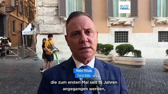 Video: Italien: Hitzige Debatte um 