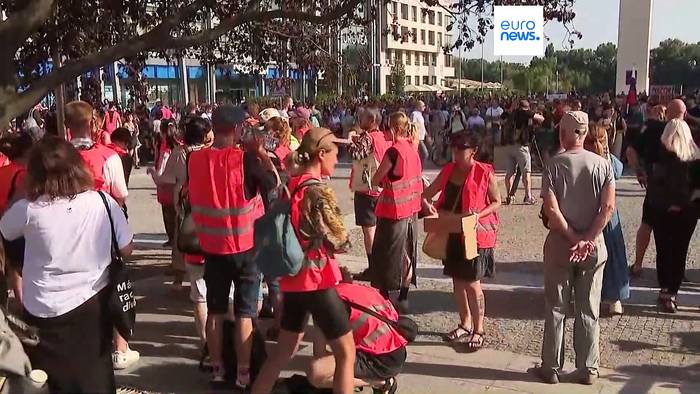 Video: Bratislava: Proteste gegen slowakische Kulturministerin, für freie Kultur