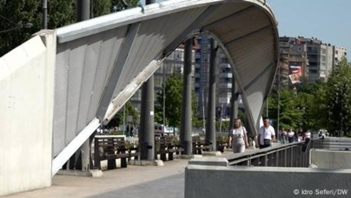 Video: Brücke der Teilung