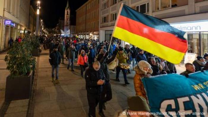 Video: TU Cottbus: Konzept gegen Rechtsextremismus