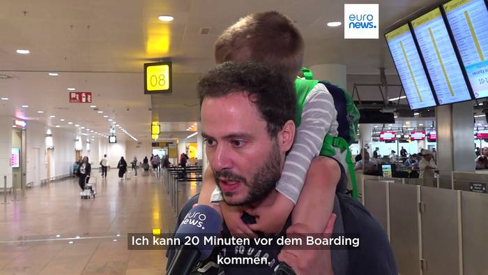 Video: Strengere Regeln am Flughafen: Flüssigkeitsregeln fürs Handgebäck werden verschärft