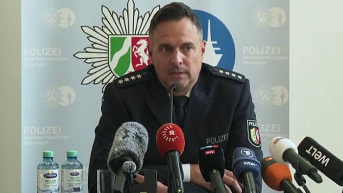 Video: In voller Länge: Pressekonferenz zum Messerangriff in Solingen