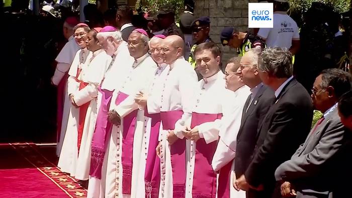 Video: Singapur: Papst Franziskus bei der letzten Etappe seiner Asienreise