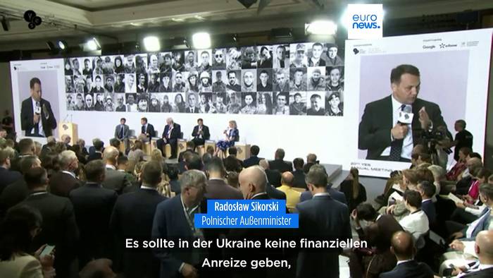 Video: Polnischer Außenminister fordert Stopp der Sozialleistungen für wehrfähige Ukrainer in der EU
