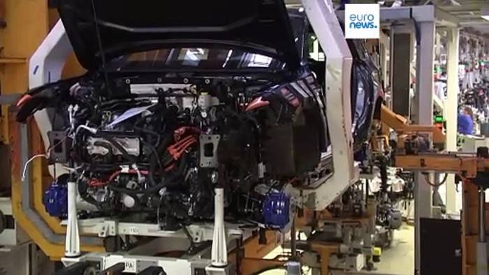 Video: Volkswagen dementiert Berichte über den Abbau von bis zu 30.000 Arbeitsplätzen