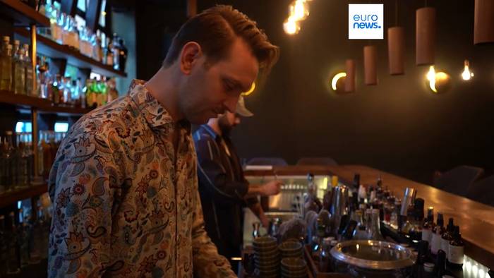 News video: Oktoberfest mit Null Promille? Alkoholfreies Bier in Deutschland immer beliebter