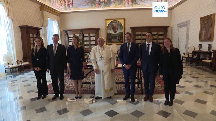 Video: Der Vatikan: Metsola lobt Papst für Förderung des Friedens