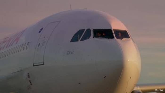 Video: SAF – Treibstoff: Fliegen soll grüner werden