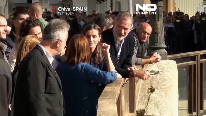 News video: Spaniens Königspaar kehrt nach Schlammlawine in die vom Hochwasser betroffene Region zurück