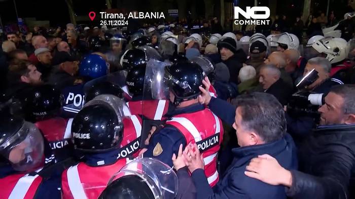Video: Proteste erschüttern Albaniens Hauptstadt und fordern den Rücktritt des Premierministers