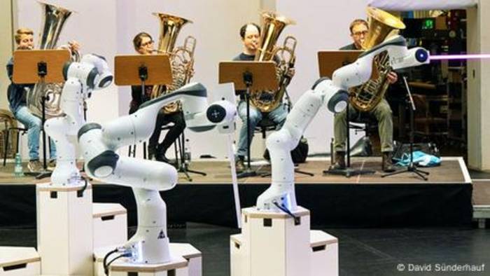 Video: Wenn der Roboter dirigiert