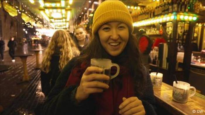 Video: Glühwein und mehr – auf dem Weihnachtsmarkt in Bremen