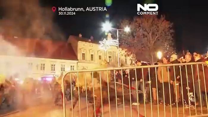 Video: No Comment: Der Teufel paradiert in Österreich durch die Straßen