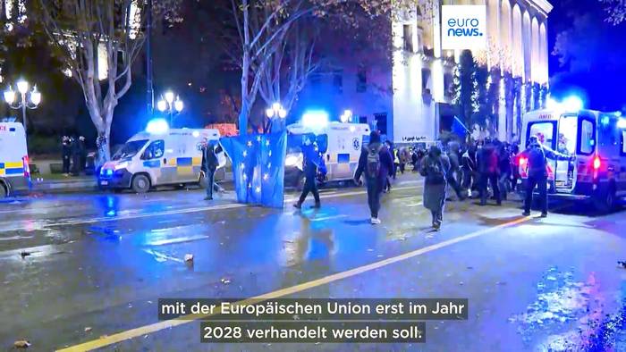 Video: Massenproteste in Georgien: Demonstranten fordern EU-Beitrittsgespräche
