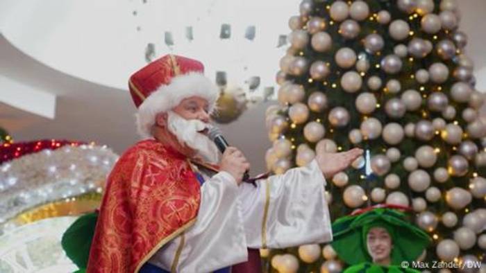Video: Trauer und Hoffnung zu Weihnachten in Charkiw