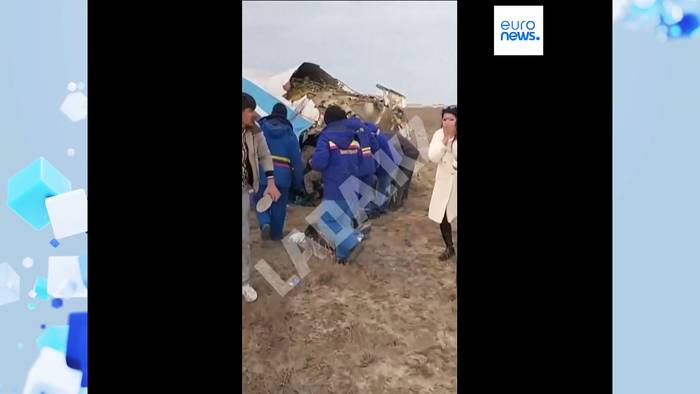 Video: Flugzeugabsturz in Kasachstan: 32 Überlebende