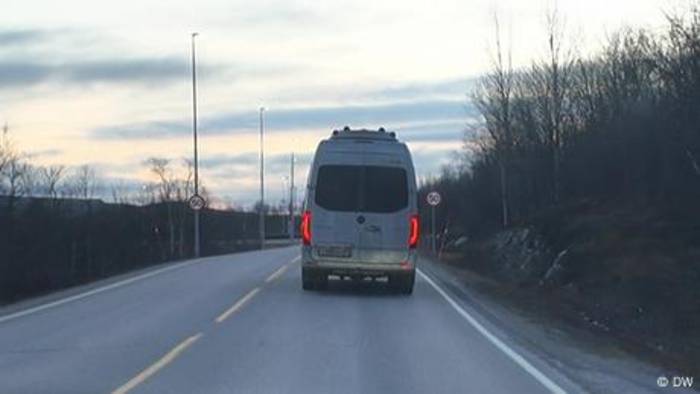 Video: Der letzte Bus von Norwegen nach Russland