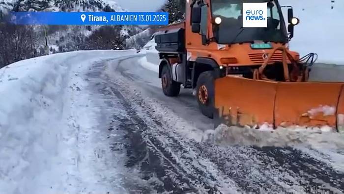 Video: Wintereinbruch in Südeuropa: Starker Schneefall sorgt für Chaos