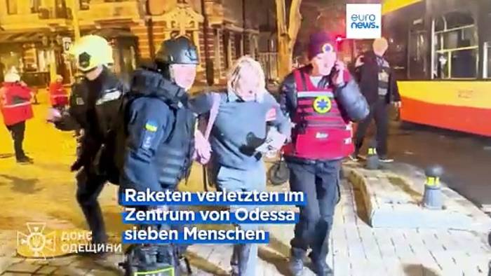 Video: Mindestens fünf Tote bei schwerem russischen Beschuss ukrainischer Städte