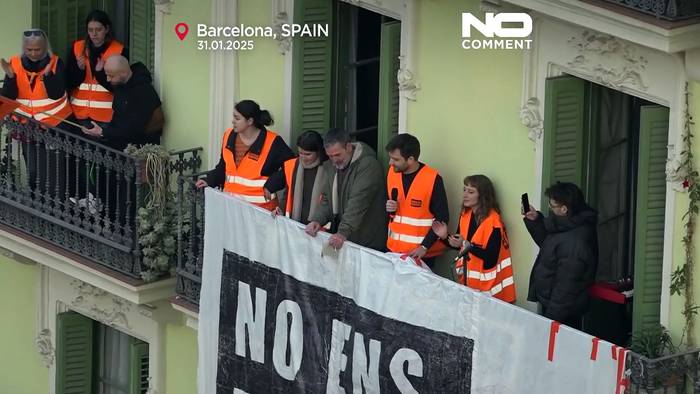 News video: Zu viele Touristen? Proteste gegen Vertreibung von Mietern in Barcelona