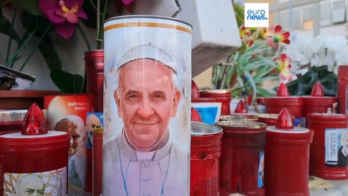 Video: Gesundheitszustand von Papst Franziskus verbessert sich