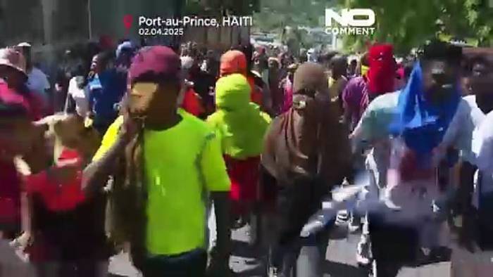 News video: Proteste in Haiti eskalieren, als Bewaffnete das Feuer auf die Polizei eröffnen