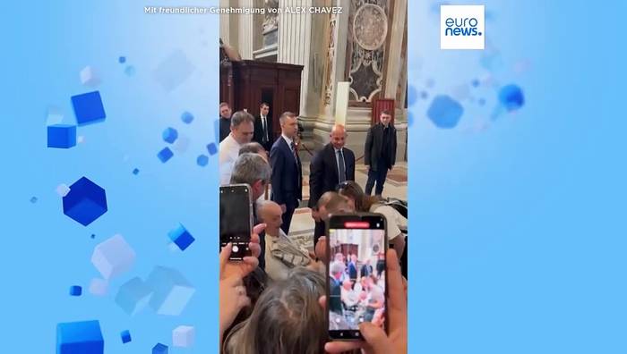 News video: Ein royaler Besuch: Papst Franziskus trifft König Charles und Camilla