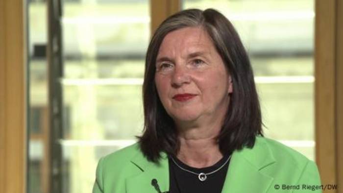 News video: Katrin Göring-Eckardt: Bundestag sollte Verbotsverfahren gegen AfD anstrengen