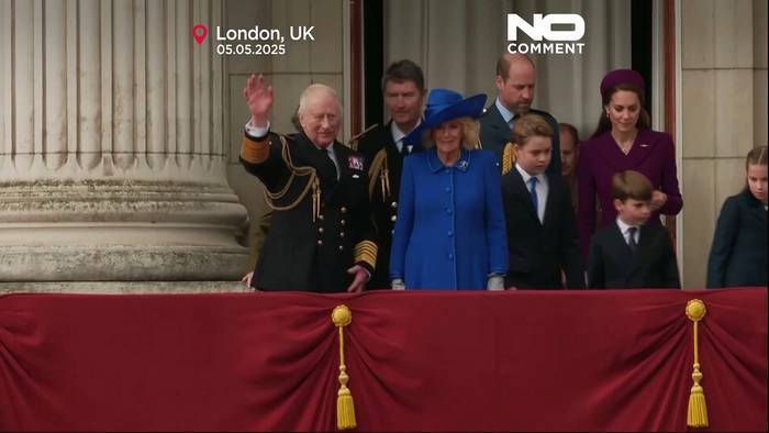 News video: Sehen: Britische Royals feiern 80. Jahrestag des VE-Tages mit der Menge