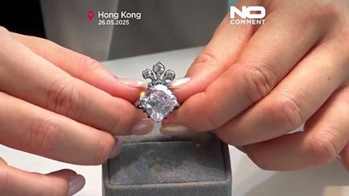 News video: Rosa Diamant mit Verbindung zu französischem Königshaus soll Millionen einbringen