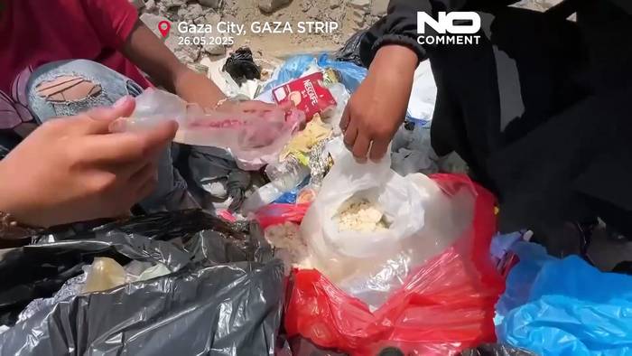 Video: Mutter wühlt im Müll nach Essen für Kinder – Gaza von Hungersnot bedroht