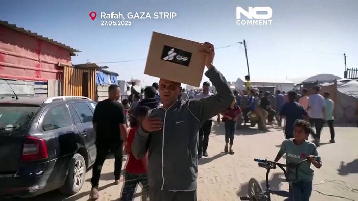 Video: Tausende versammeln sich im neu eröffneten Gaza-Hilfszentrum in Rafah