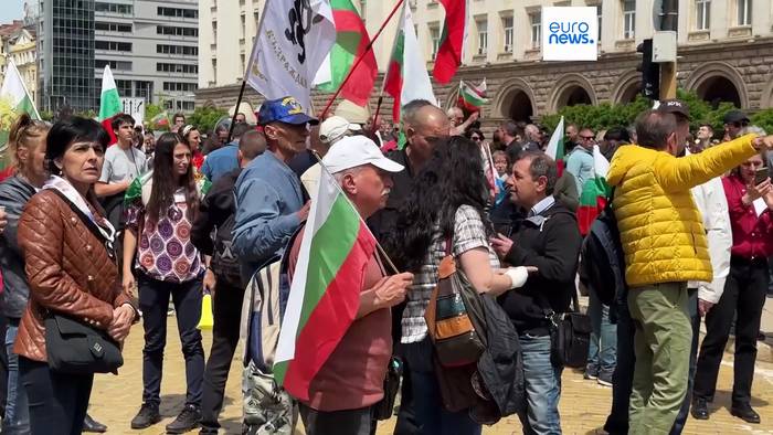 Video: Preisanstieg befürchtet: Tausende protestieren in Bulgarien gegen den Euro