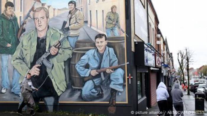 News video: Nordirland: Neue Wandbilder für Belfast