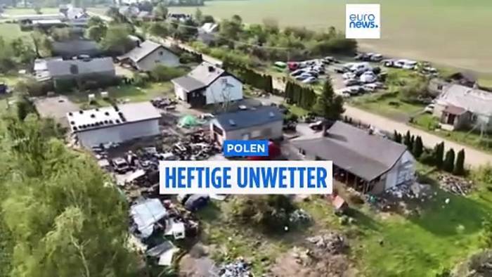 Video: Rund 30.000 Menschen im Süden Polens nach schweren Unwettern ohne Strom
