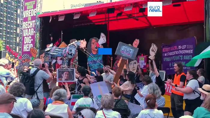 News video: Vor dem Gipfel: Hunderte demonstrieren in Den Haag gegen die NATO