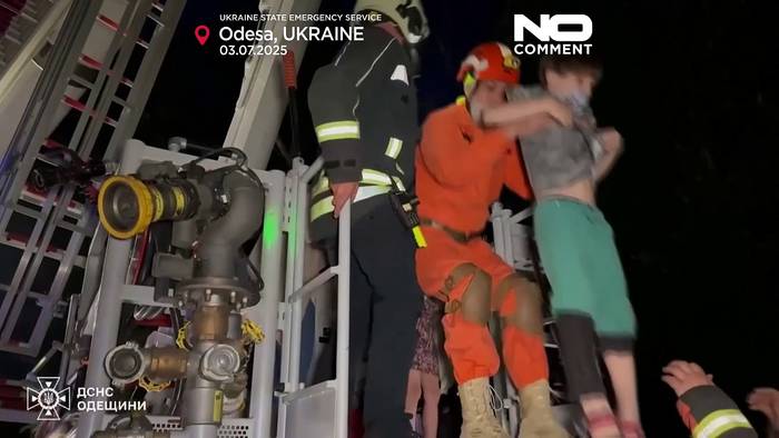 Video: Russische Drohnenangriffe treffen ukrainische Städte, verletzen Kinder in Odesa