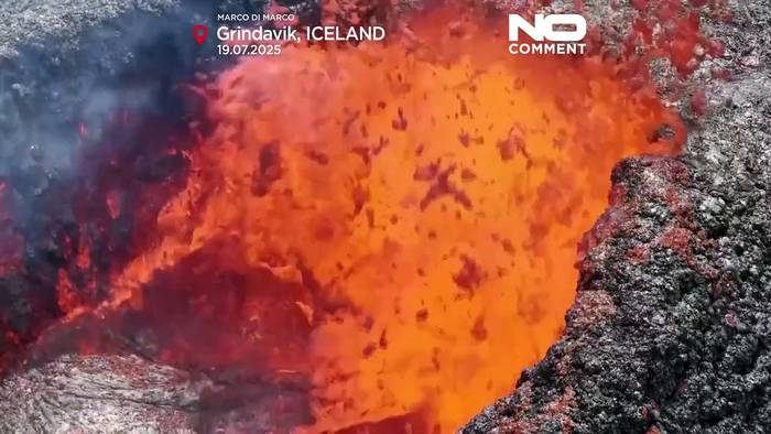 Video: Touristen beobachten abkühlende Lava, während die vulkanische Aktivität Islands nachlässt