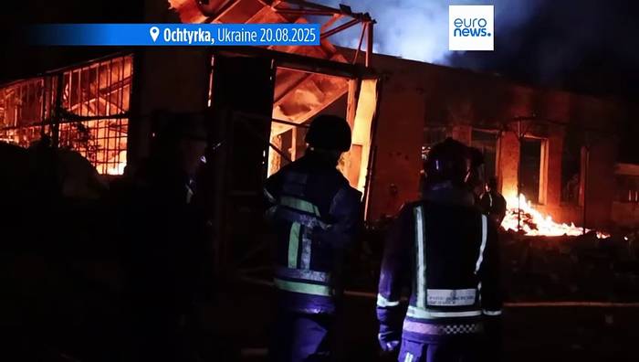 News video: Russischer Angriff verletzt 14 Personen in der Ukraine