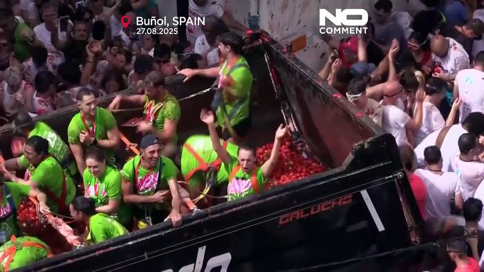 News video: Tomatina-Festival färbt Buñol rot zum 80. Jubiläum